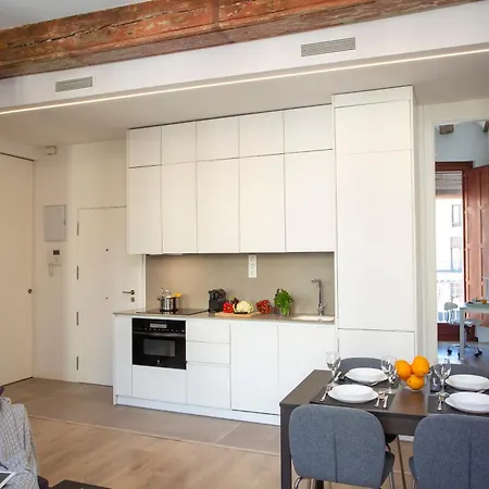 Singularstays Plaza Redonda Ii Apartman Valencia
